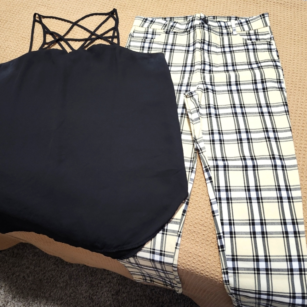 Rue 21 dress pant w/ clack sleeveless flowy cami